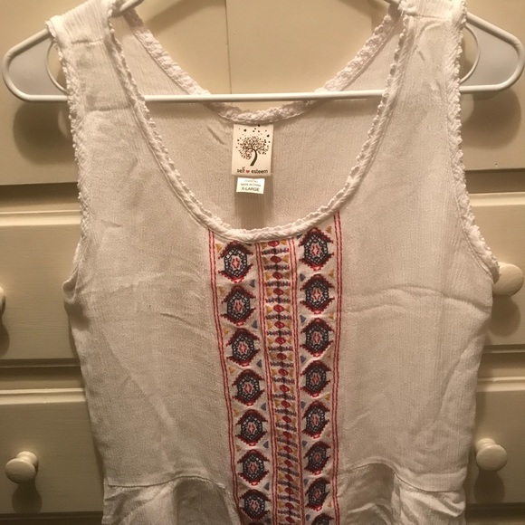 Top - Picture 2 of 3